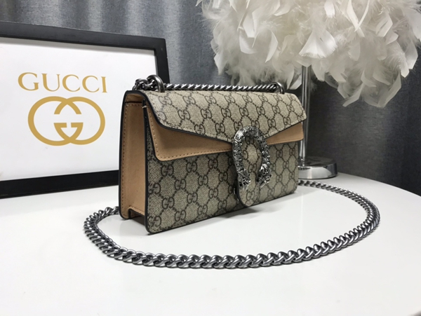 激安グッチバッグコピー背面デザイン